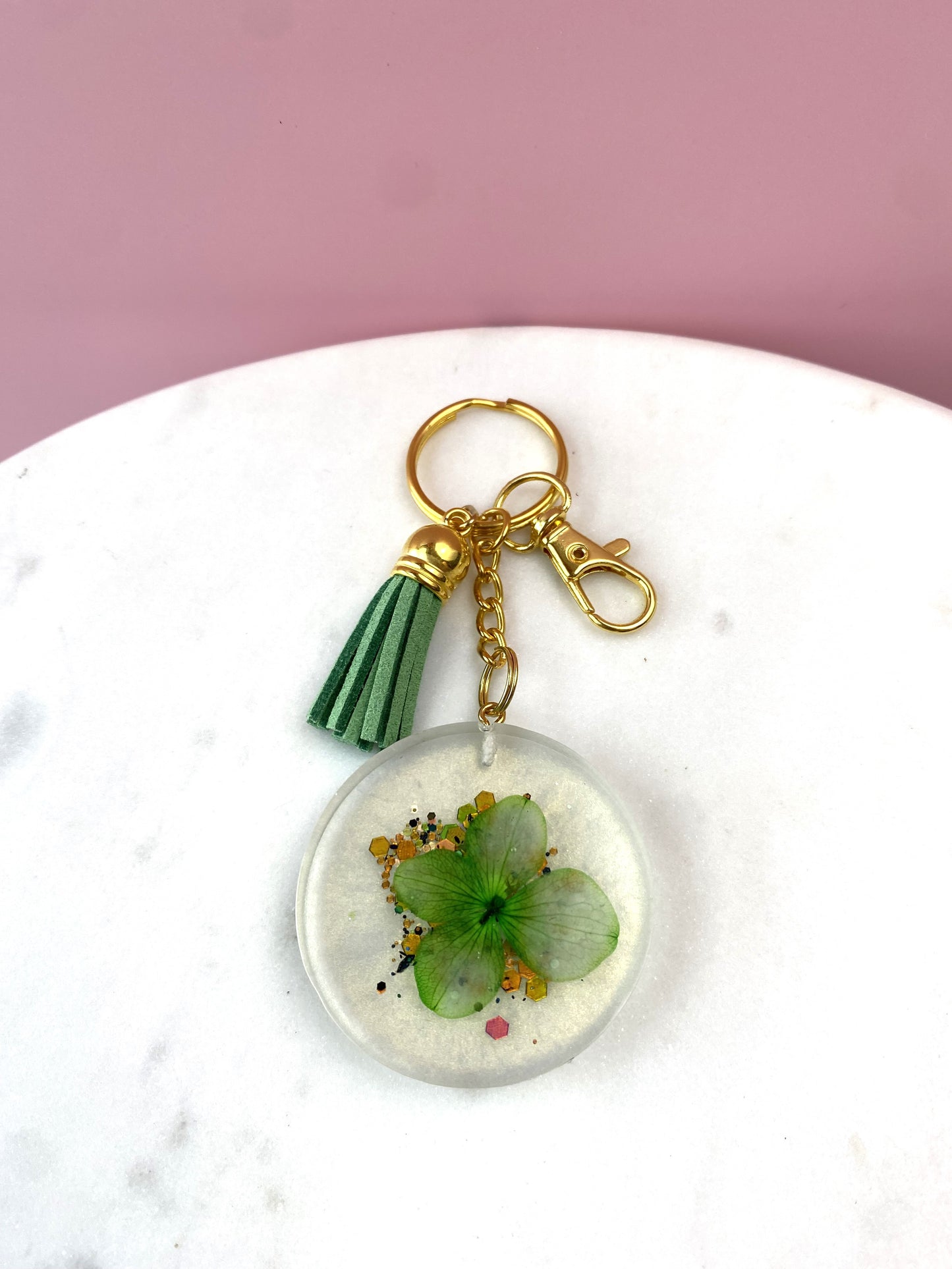 Pressed Flower Keychain | Round Green | Handmade Accessories